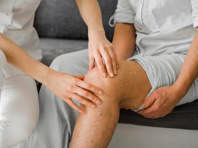 Chiropractic care for knee pain at Active Release TX in Heath